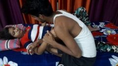 Wielkie Cycki Indyjski Nastolatek Pełna Hardcore Ostry Seks 