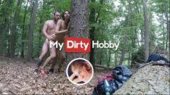MyDirtyHobby – Drobna Mila-Hase zatrzymuje się na szybki seks na świeżym powietrzu w środku lasu 