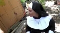 zakonnica przyłapana na seks na ulicy 